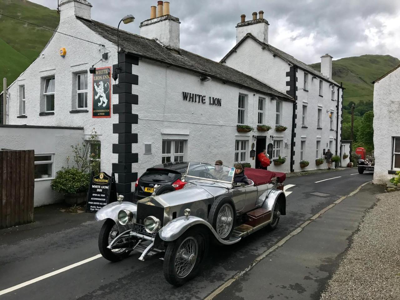 The White Lion Inn Penrith Extérieur photo