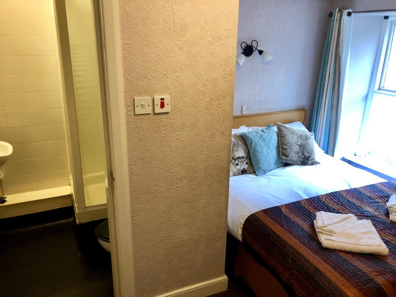 The White Lion Inn Penrith Extérieur photo